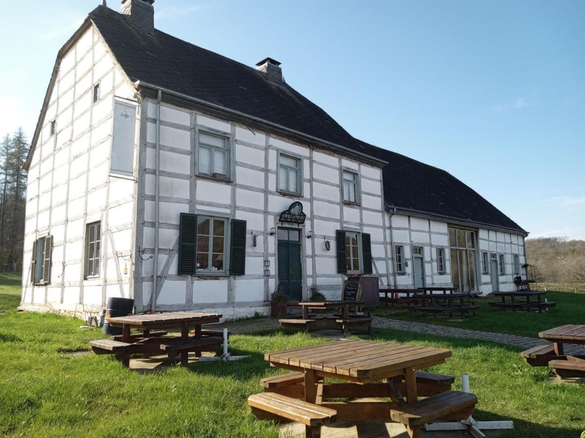 Bed and Breakfast Le Vieux Noyer Nassogne Zewnętrze zdjęcie