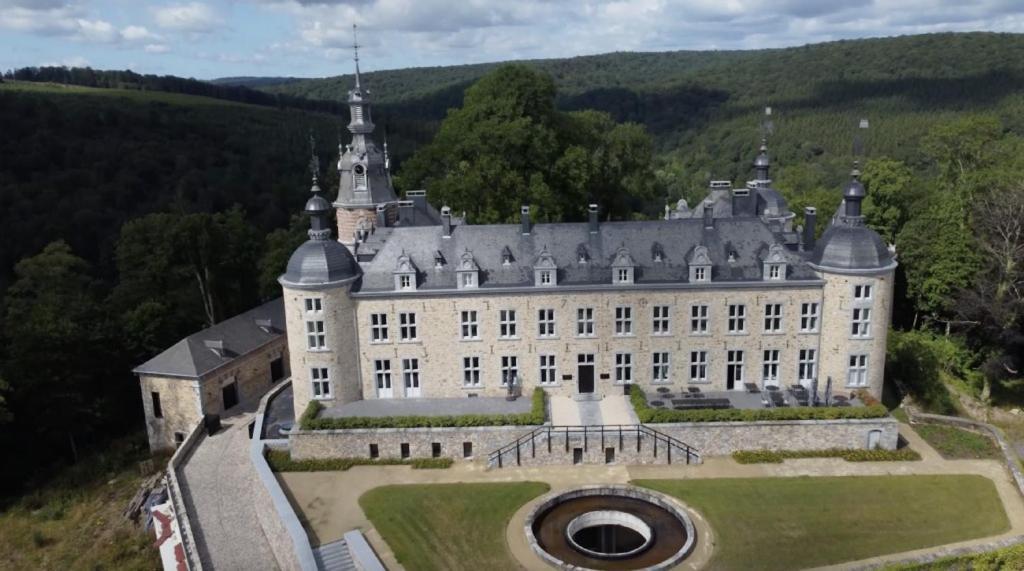 Bed and Breakfast Le Vieux Noyer Nassogne Zewnętrze zdjęcie